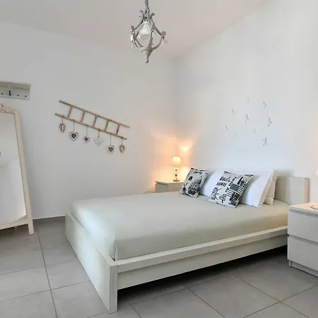 Azzurro Bianco Suites Páros Buitenkant foto