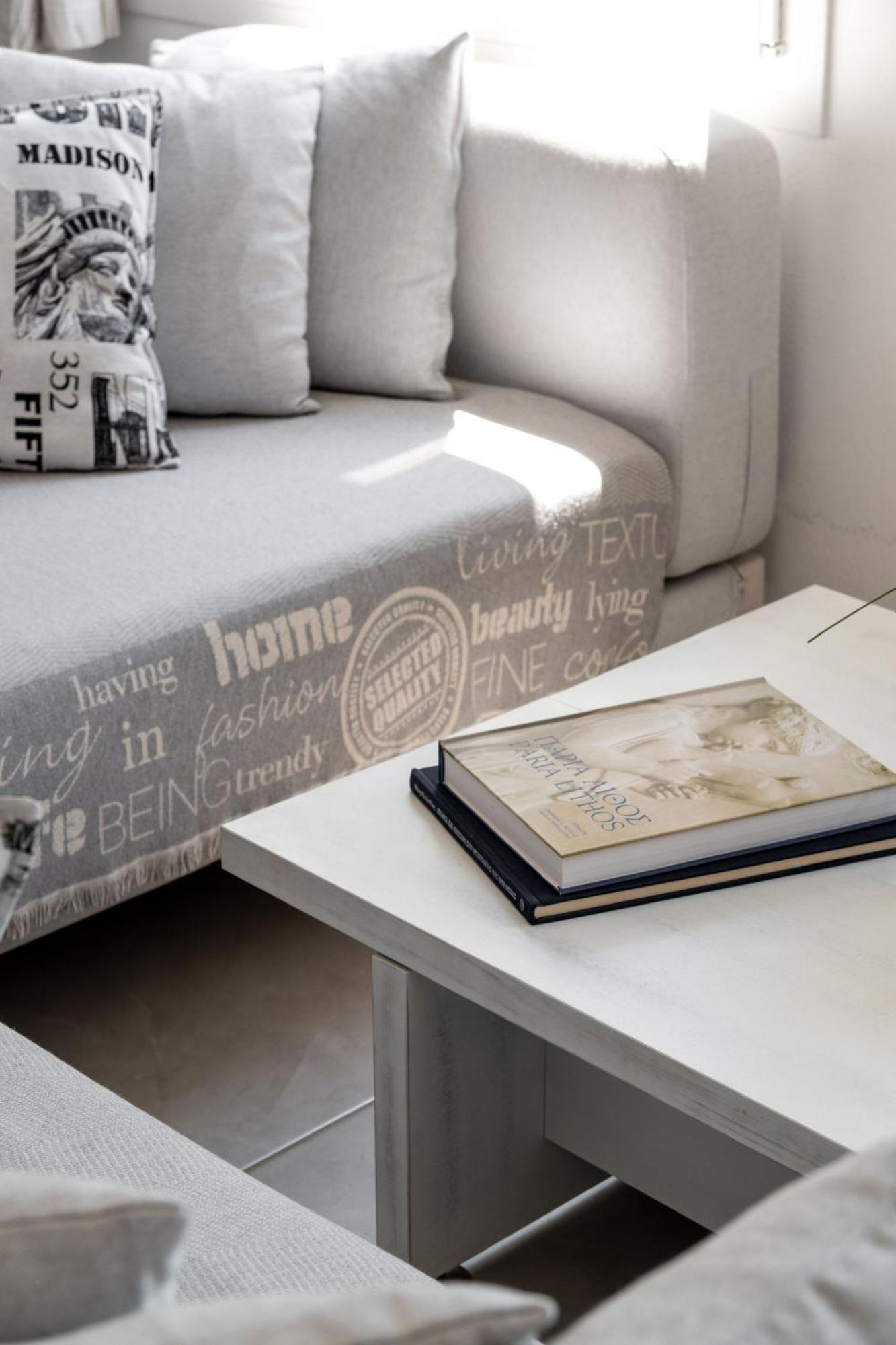 Azzurro Bianco Appartement Páros